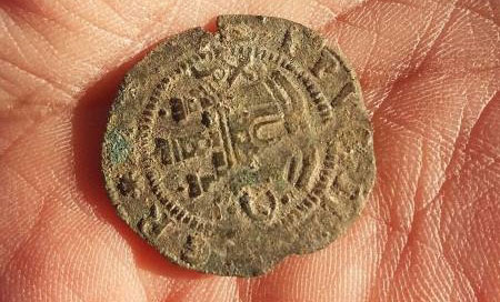 Hallan en España maravedíes del siglo XVI 